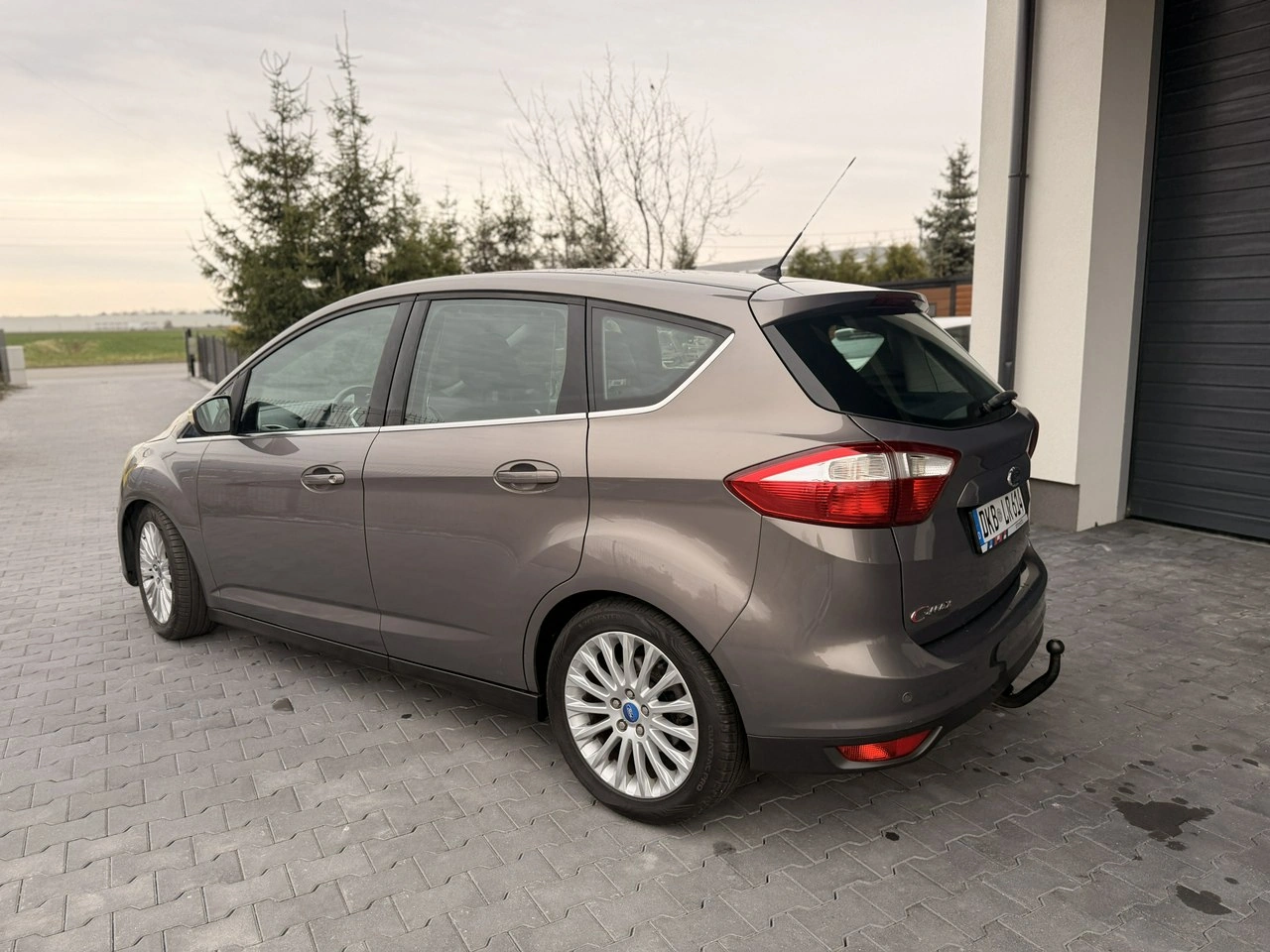 Ford C-MAX - Zdjęcie 10