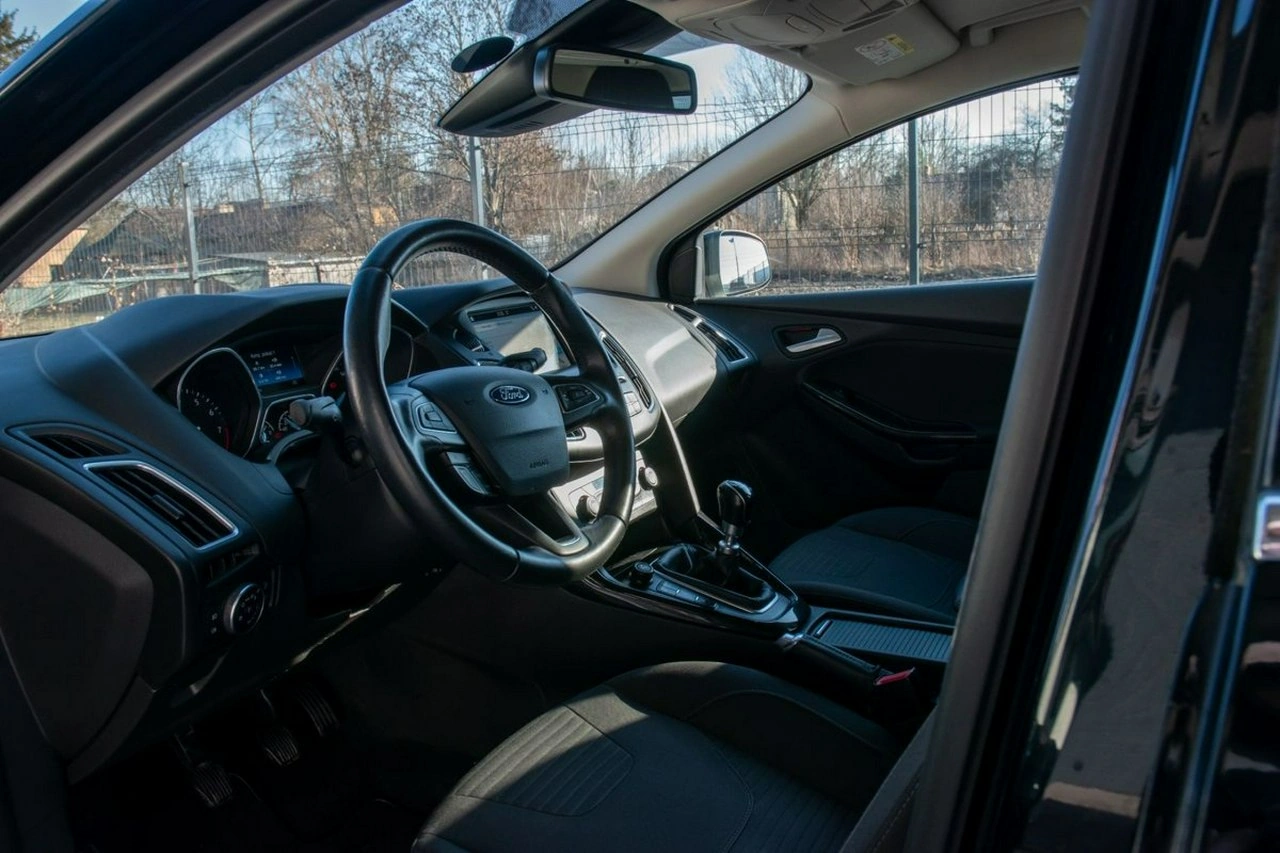 Ford Focus - Zdjęcie 14