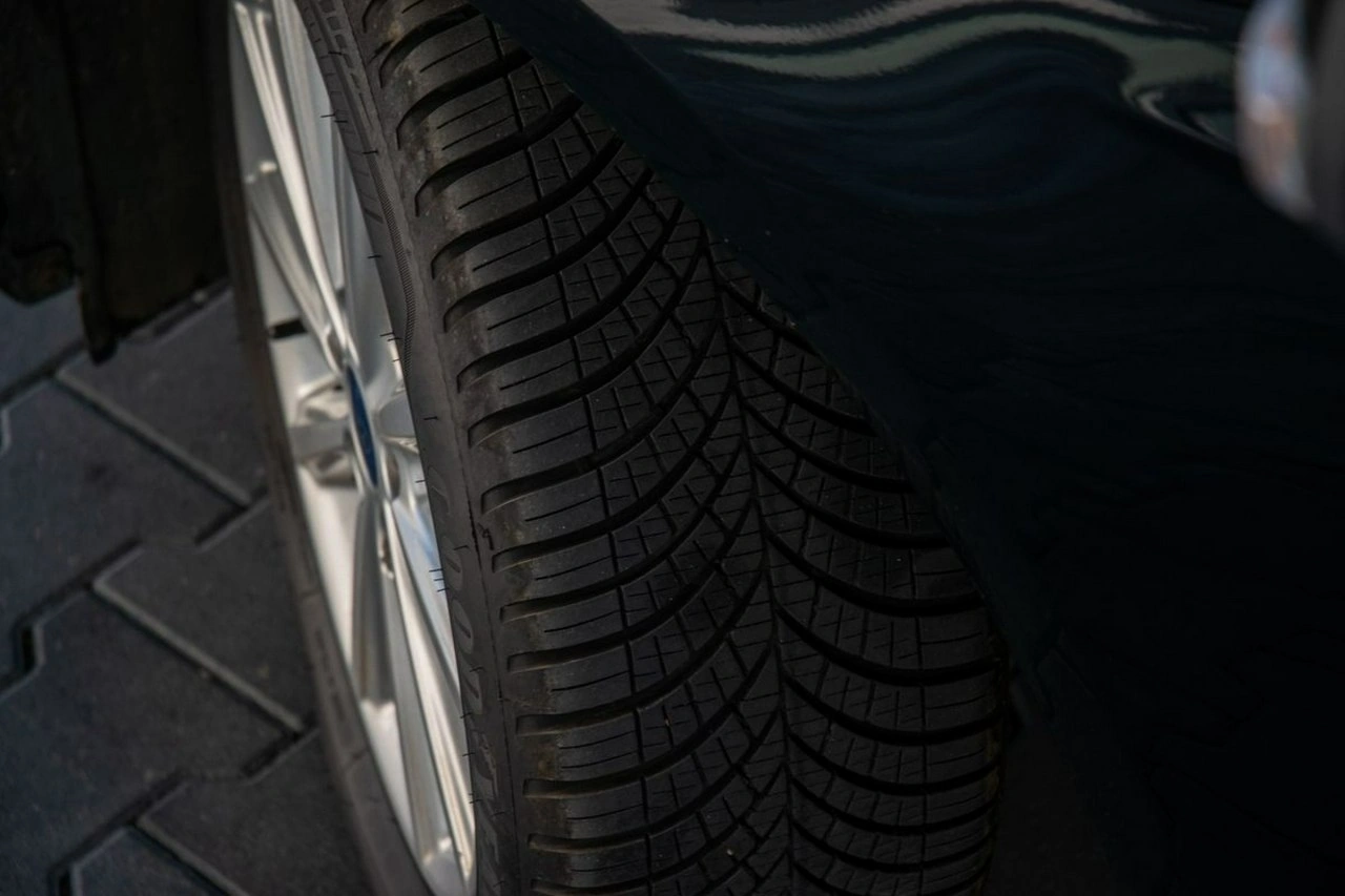 Ford Focus - Zdjęcie 25