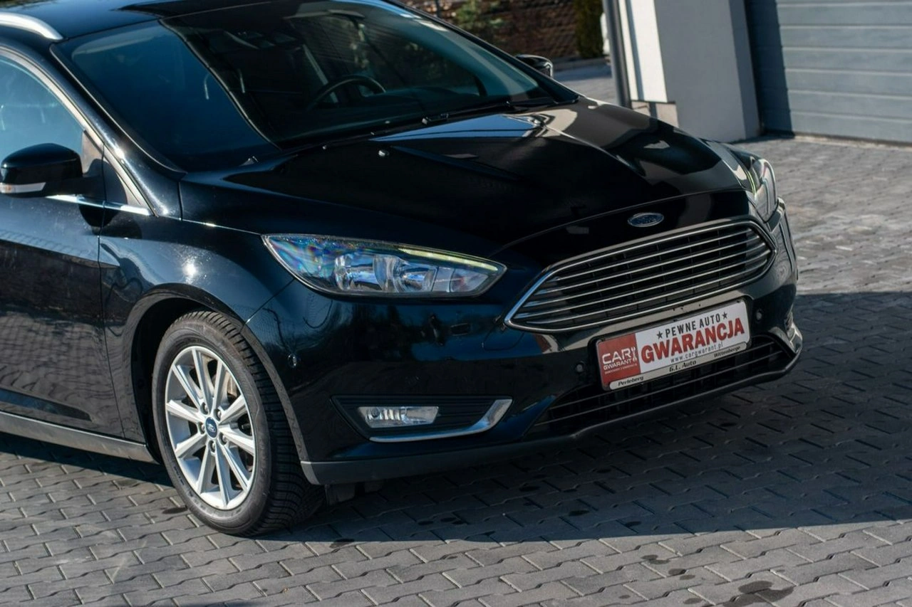 Ford Focus - Zdjęcie 9