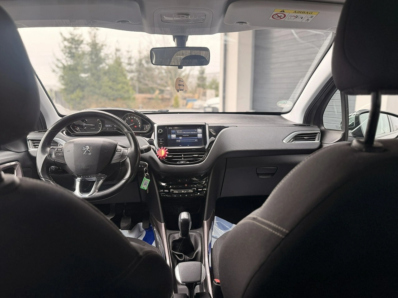 Peugeot 2008 - Zdjęcie 17