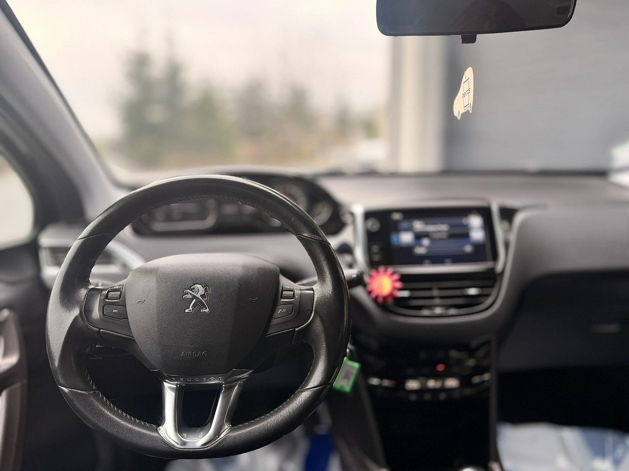 Peugeot 2008 - Zdjęcie 18