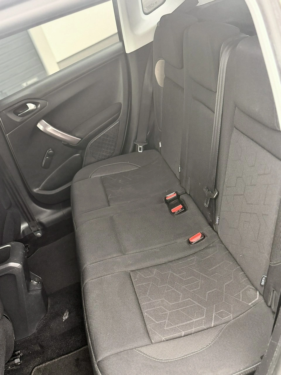 Peugeot 2008 - Zdjęcie 19