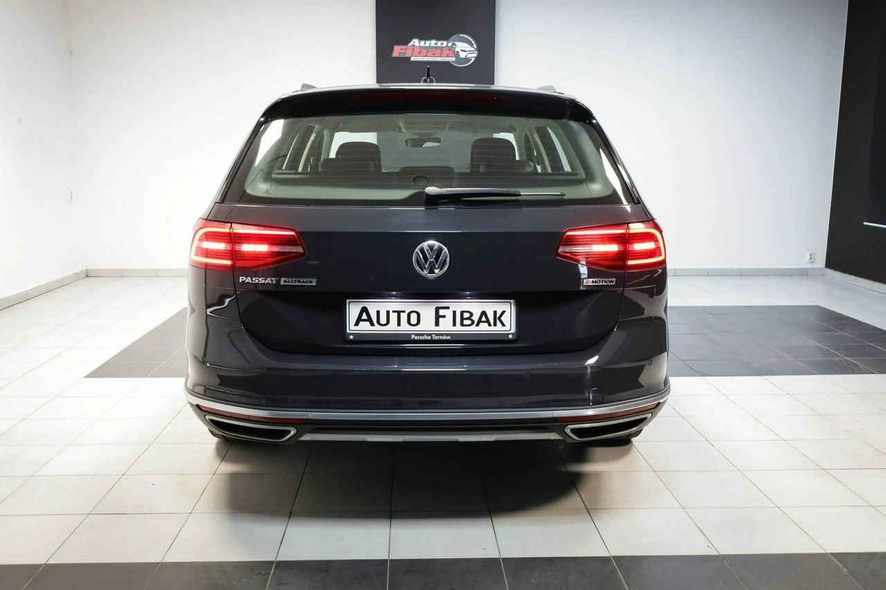 Volkswagen Passat - Zdjęcie 9