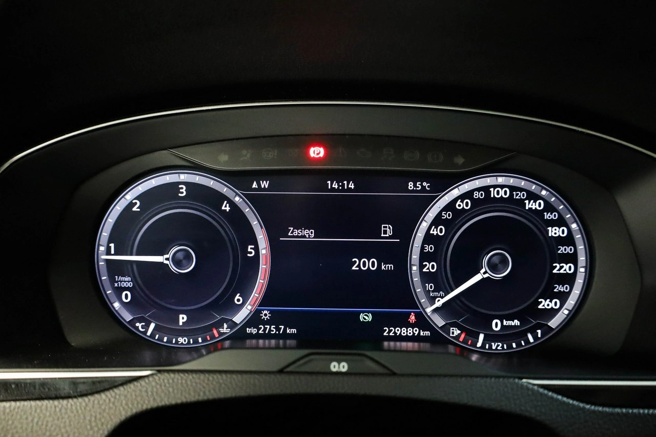 Volkswagen Passat - Zdjęcie 16