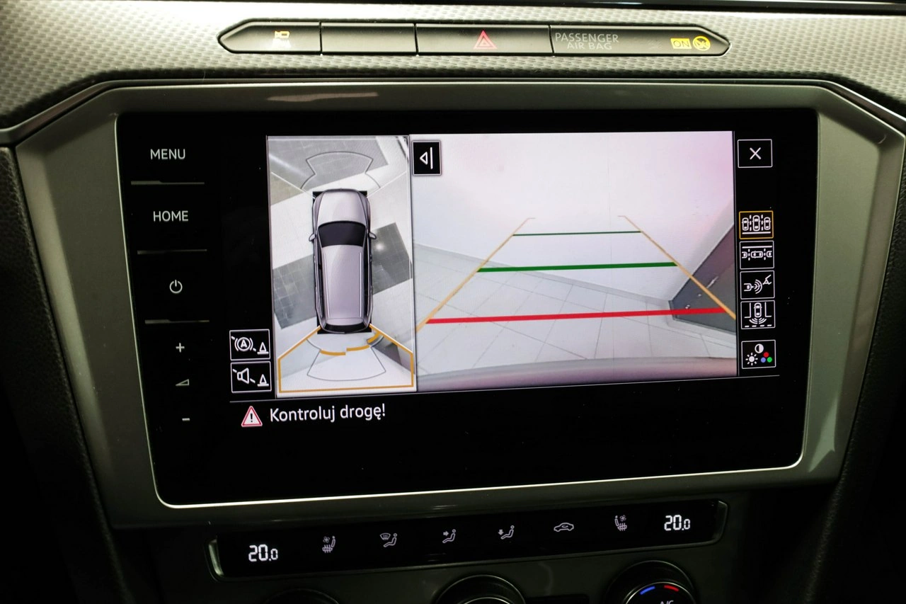 Volkswagen Passat - Zdjęcie 18