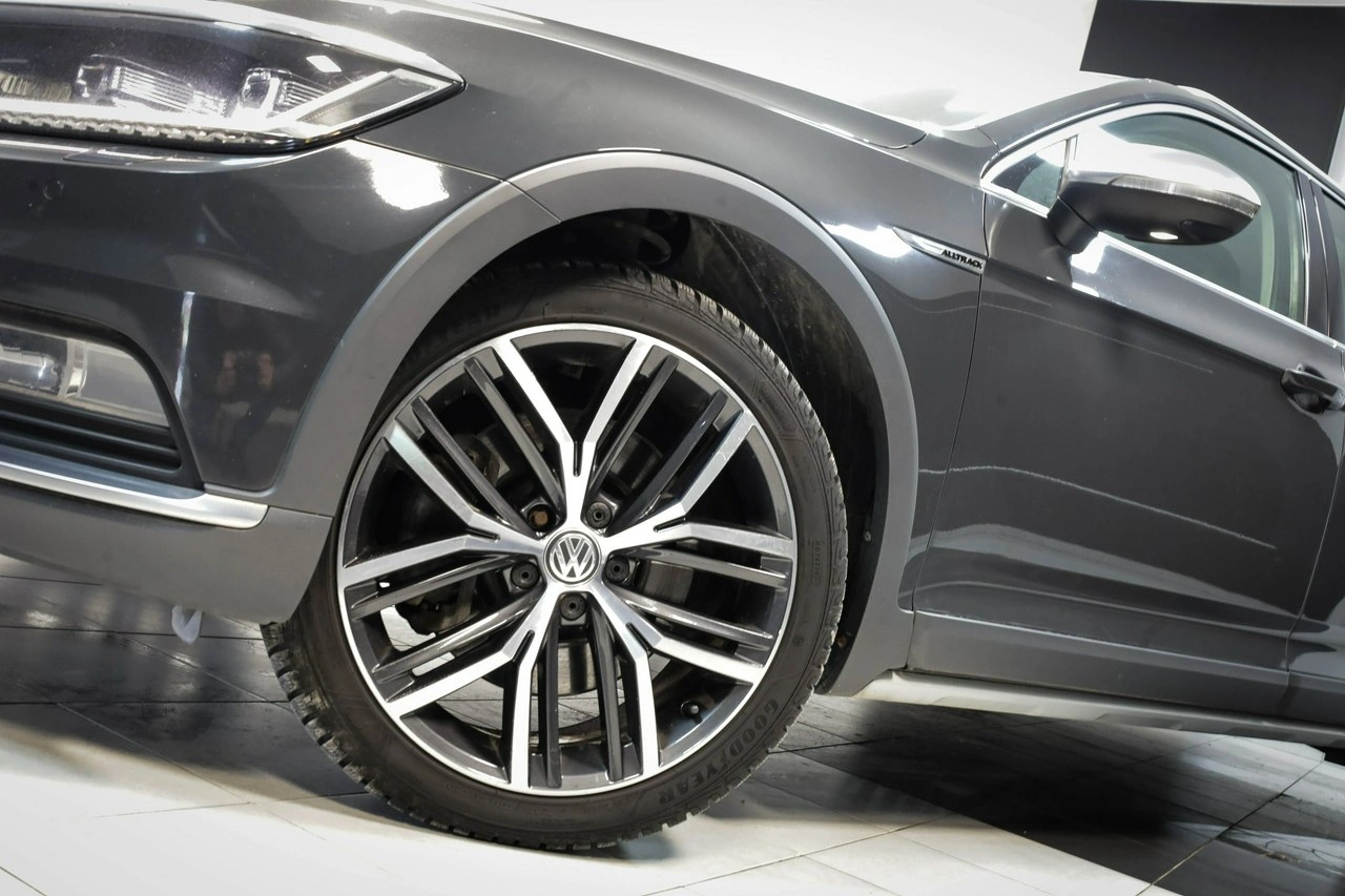 Volkswagen Passat - Zdjęcie 6