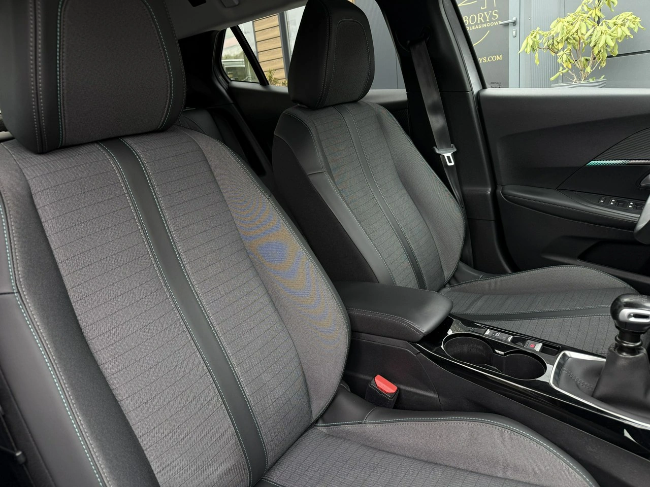 Peugeot 2008 - Zdjęcie 11
