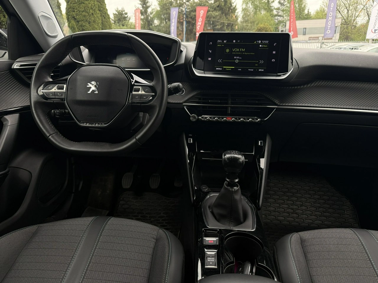 Peugeot 2008 - Zdjęcie 12