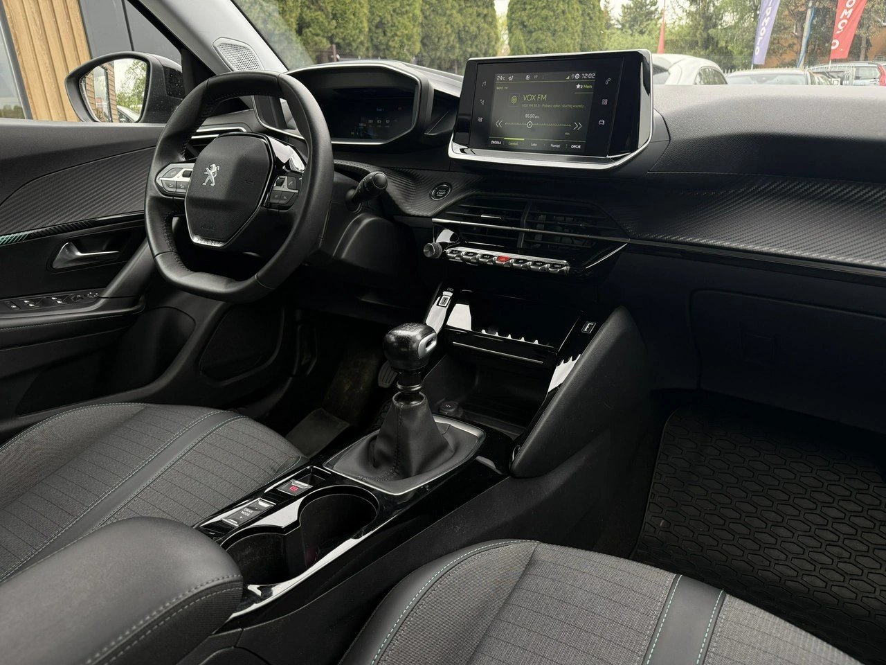 Peugeot 2008 - Zdjęcie 13