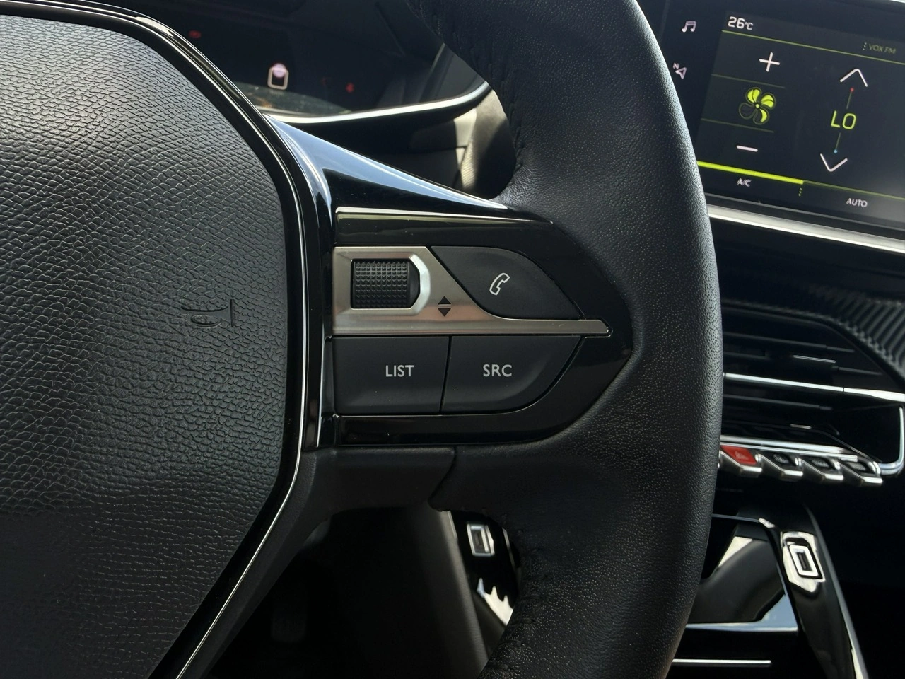 Peugeot 2008 - Zdjęcie 18