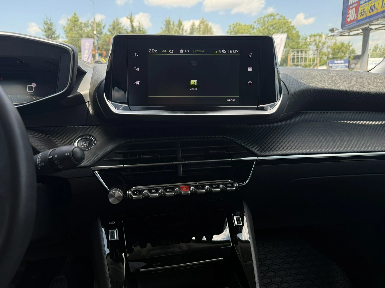 Peugeot 2008 - Zdjęcie 21