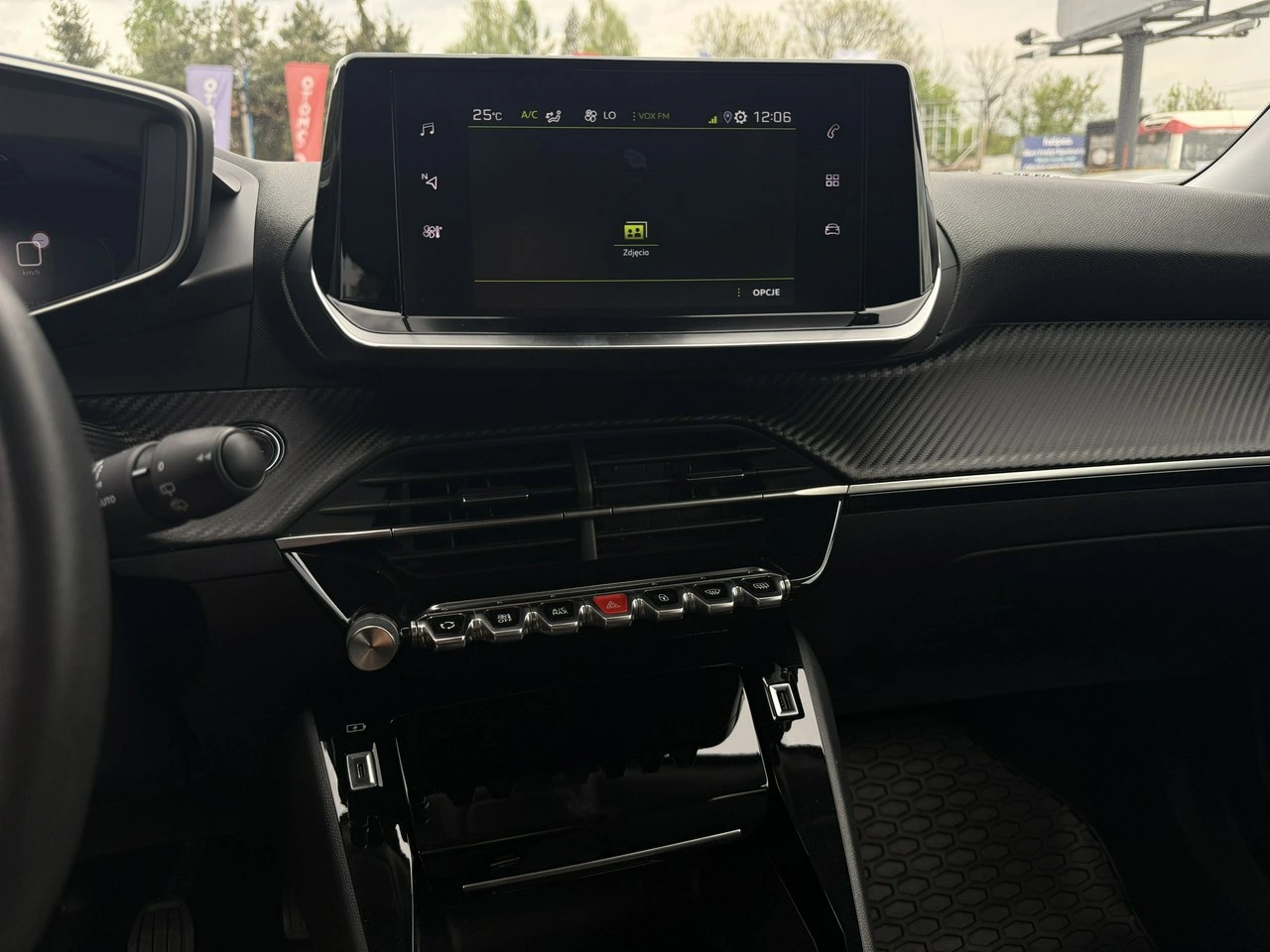 Peugeot 2008 - Zdjęcie 21