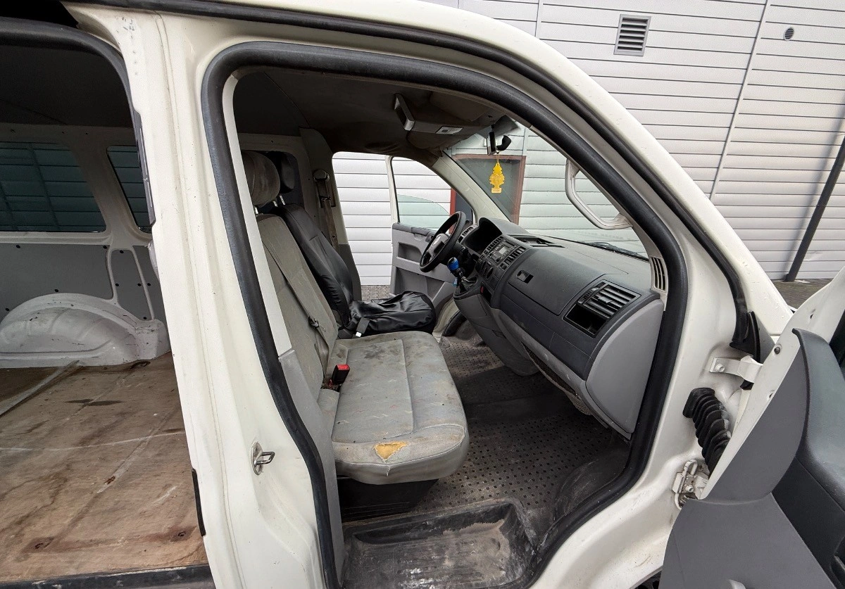 Volkswagen Transporter - Zdjęcie 15
