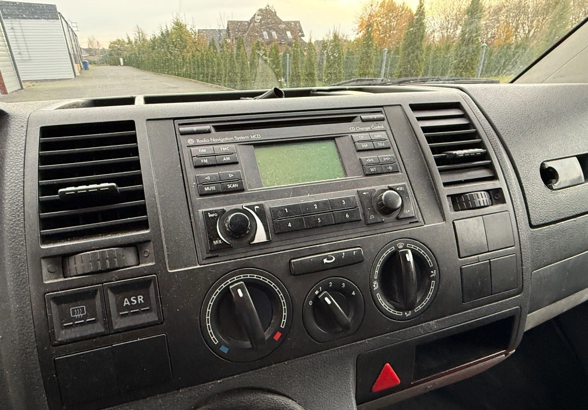 Volkswagen Transporter - Zdjęcie 18