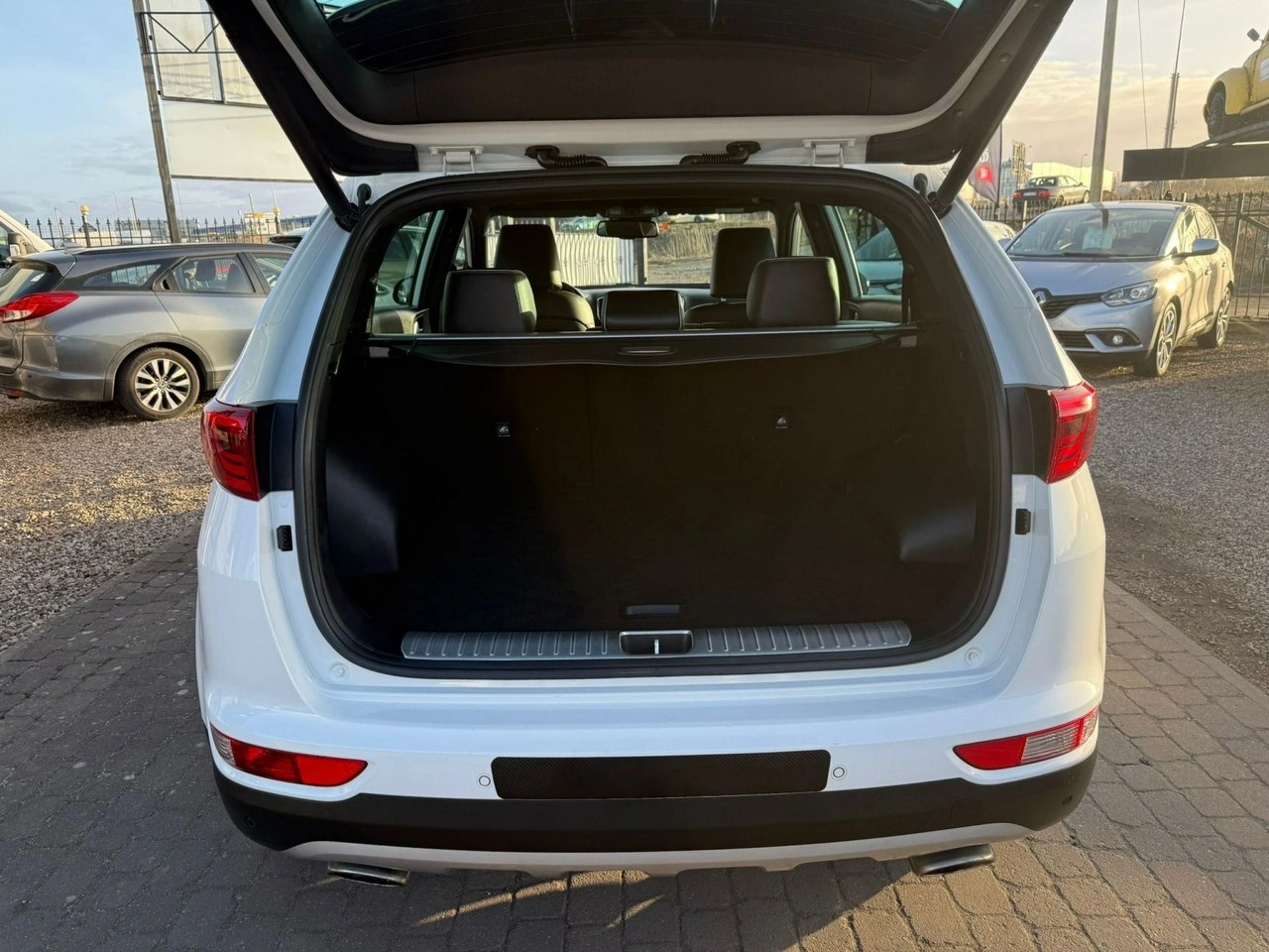 Kia Sportage - Zdjęcie 16