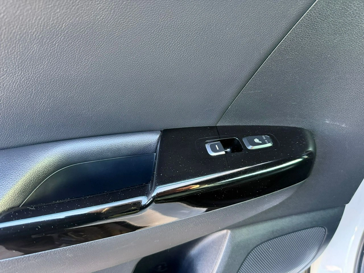 Kia Sportage - Zdjęcie 17