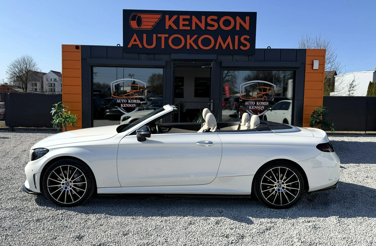 Mercedes C 300 - Zdjęcie 4