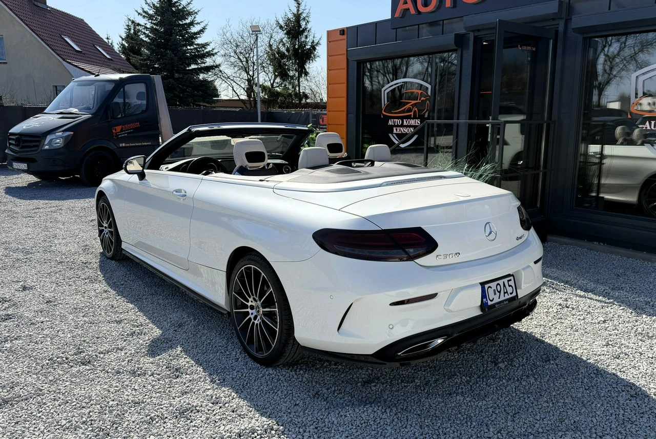 Mercedes C 300 - Zdjęcie 3
