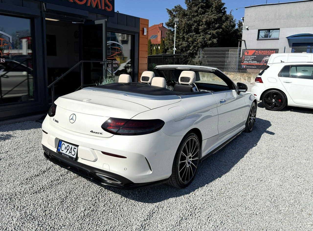 Mercedes C 300 - Zdjęcie 2