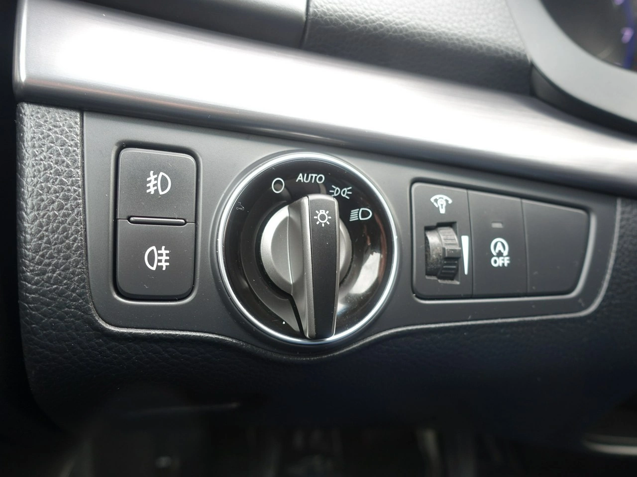 Hyundai i40 - Zdjęcie 17