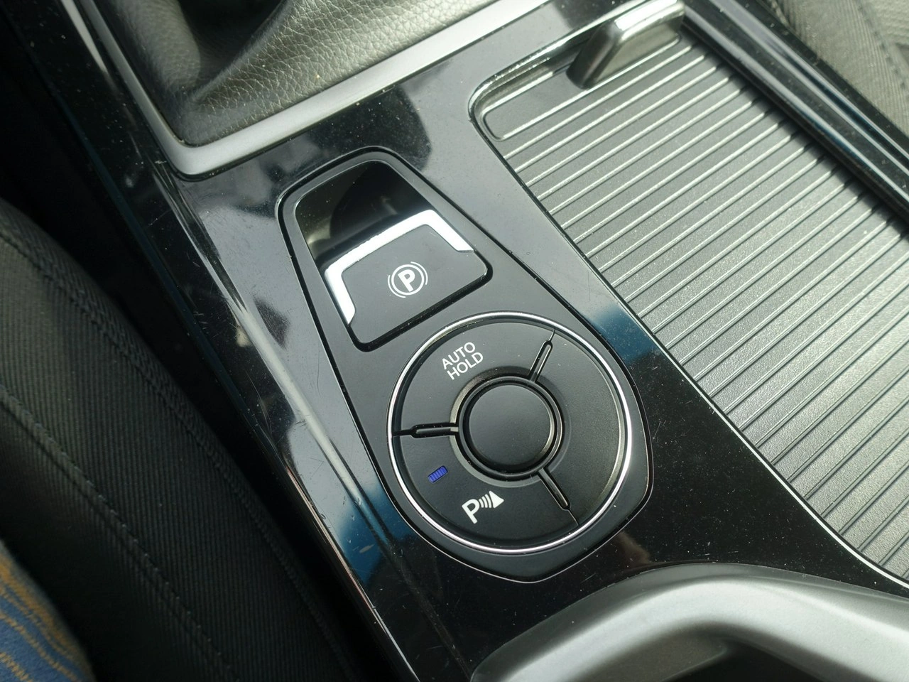 Hyundai i40 - Zdjęcie 28