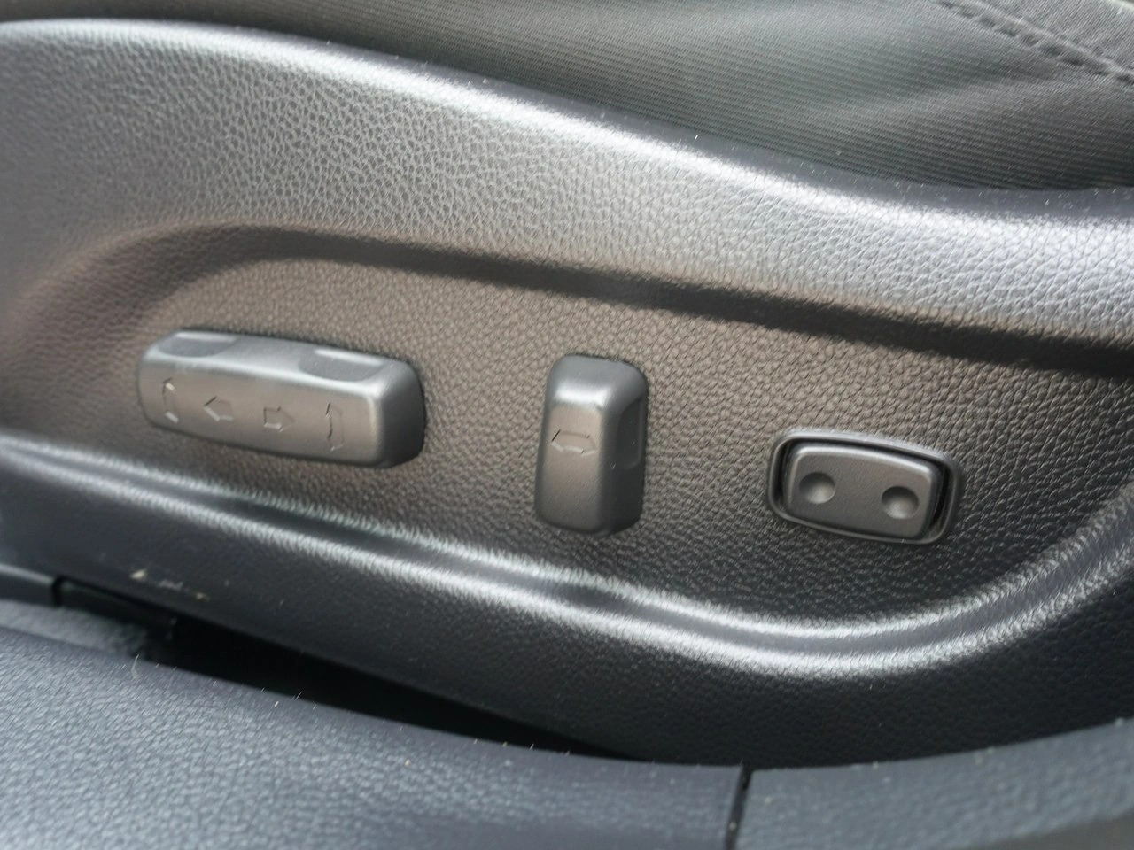 Hyundai i40 - Zdjęcie 32