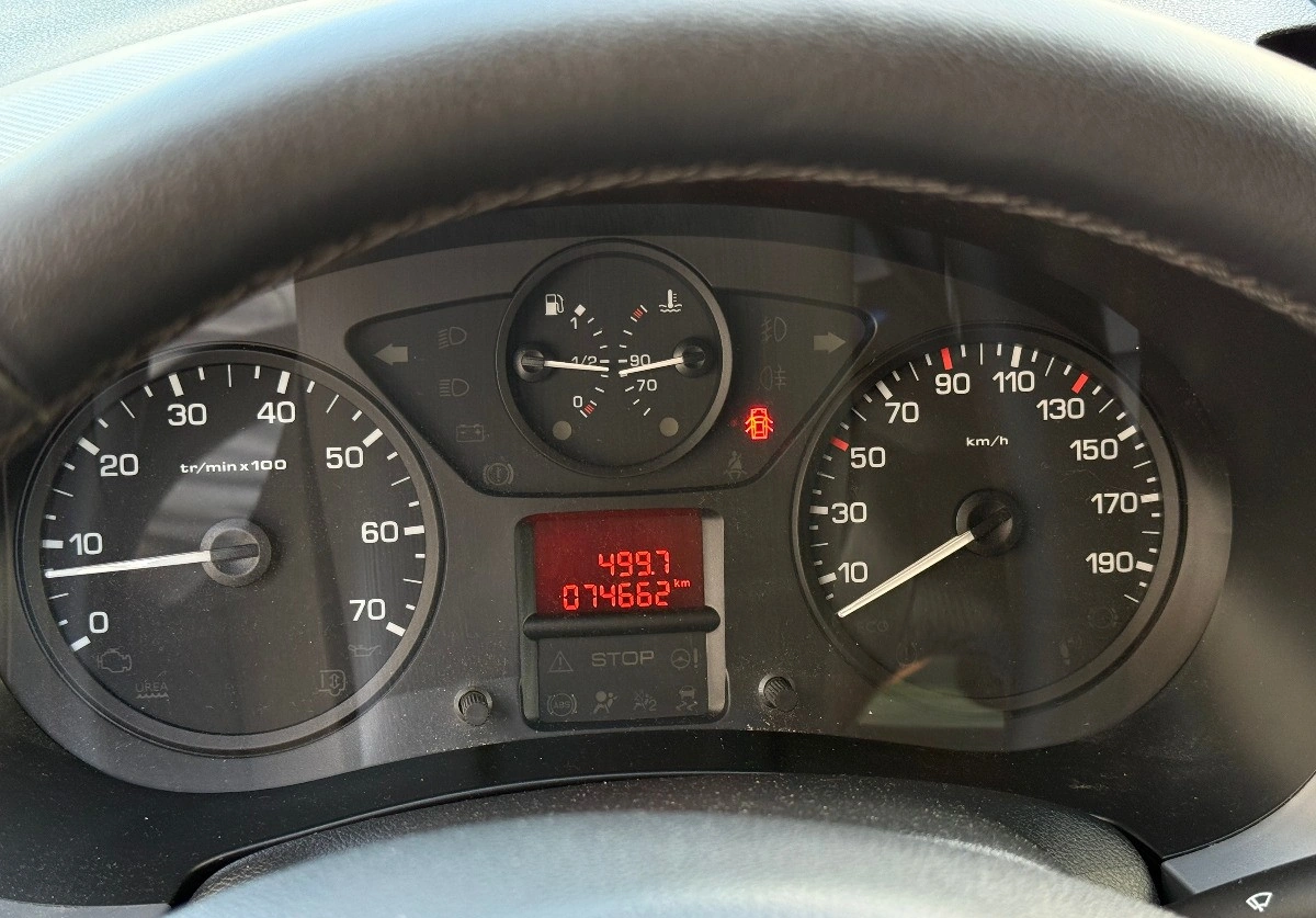 Peugeot Partner - Zdjęcie 21