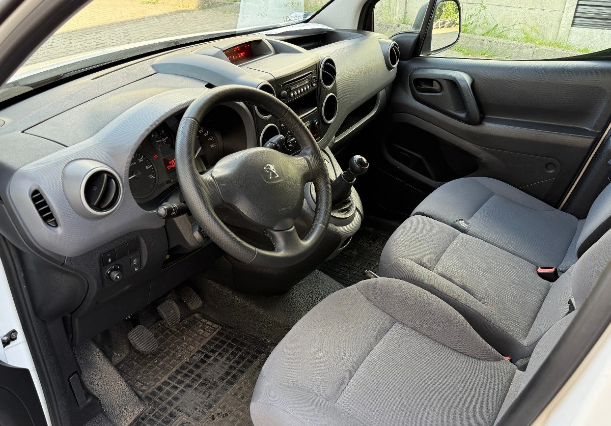 Peugeot Partner - Zdjęcie 12