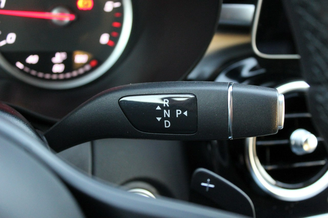 Mercedes C 200 - Zdjęcie 17