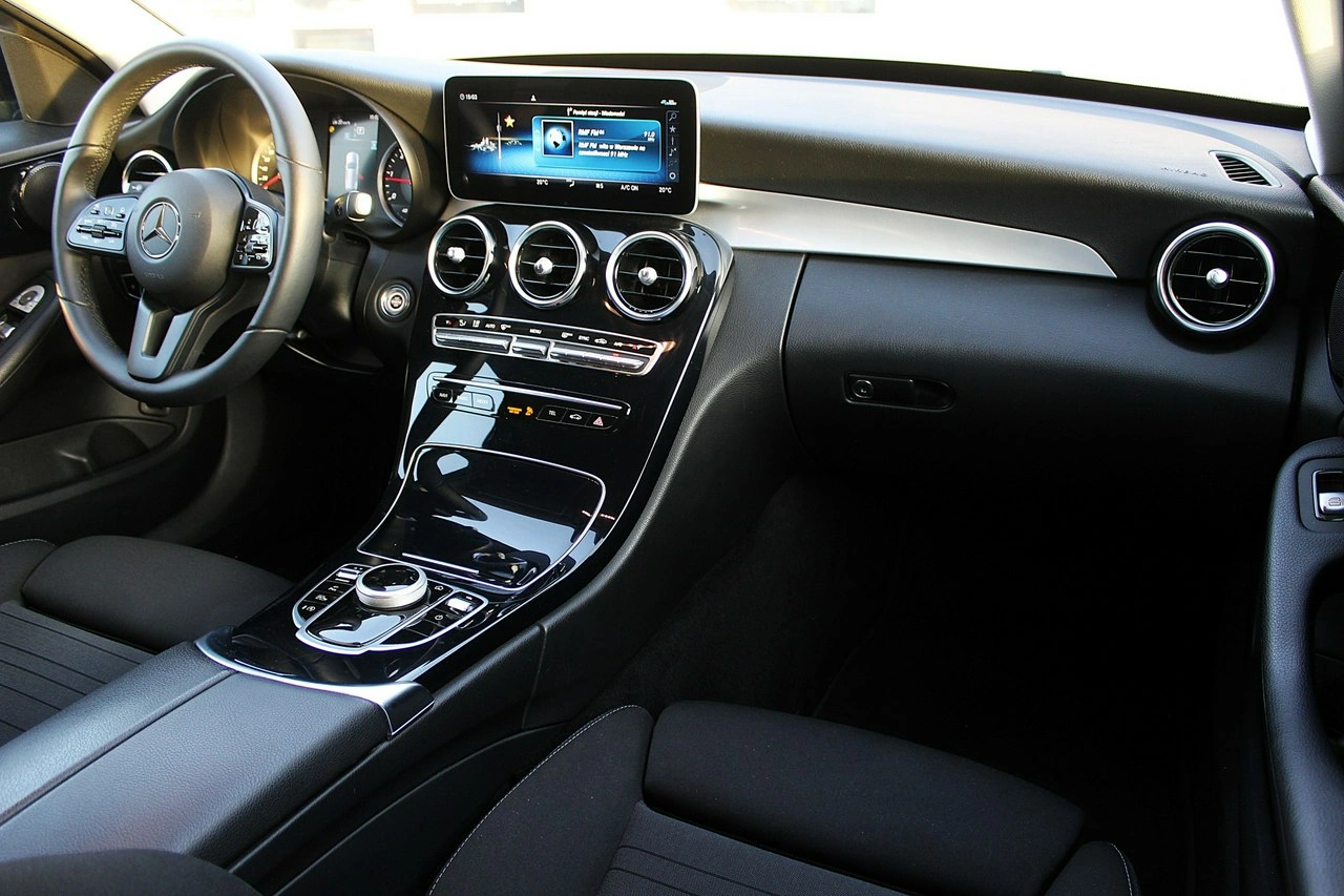 Mercedes C 200 - Zdjęcie 32