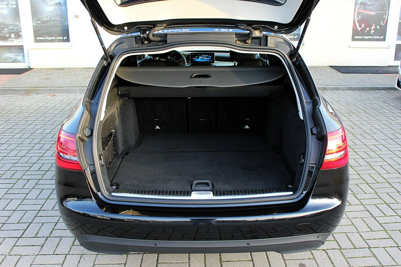 Mercedes C 200 - Zdjęcie 7