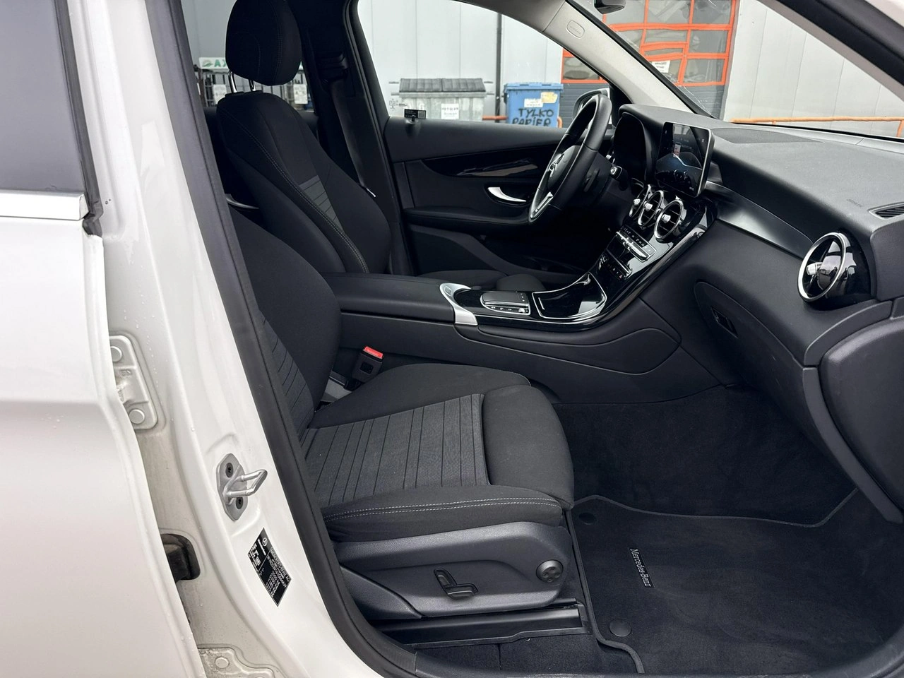 Mercedes GLC 200 - Zdjęcie 20