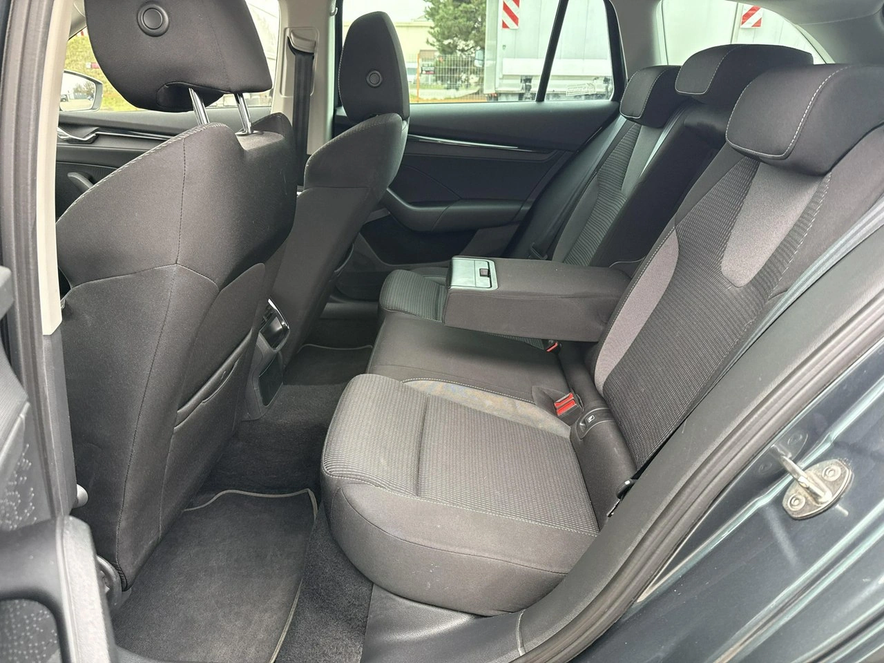 Skoda Octavia - Zdjęcie 14