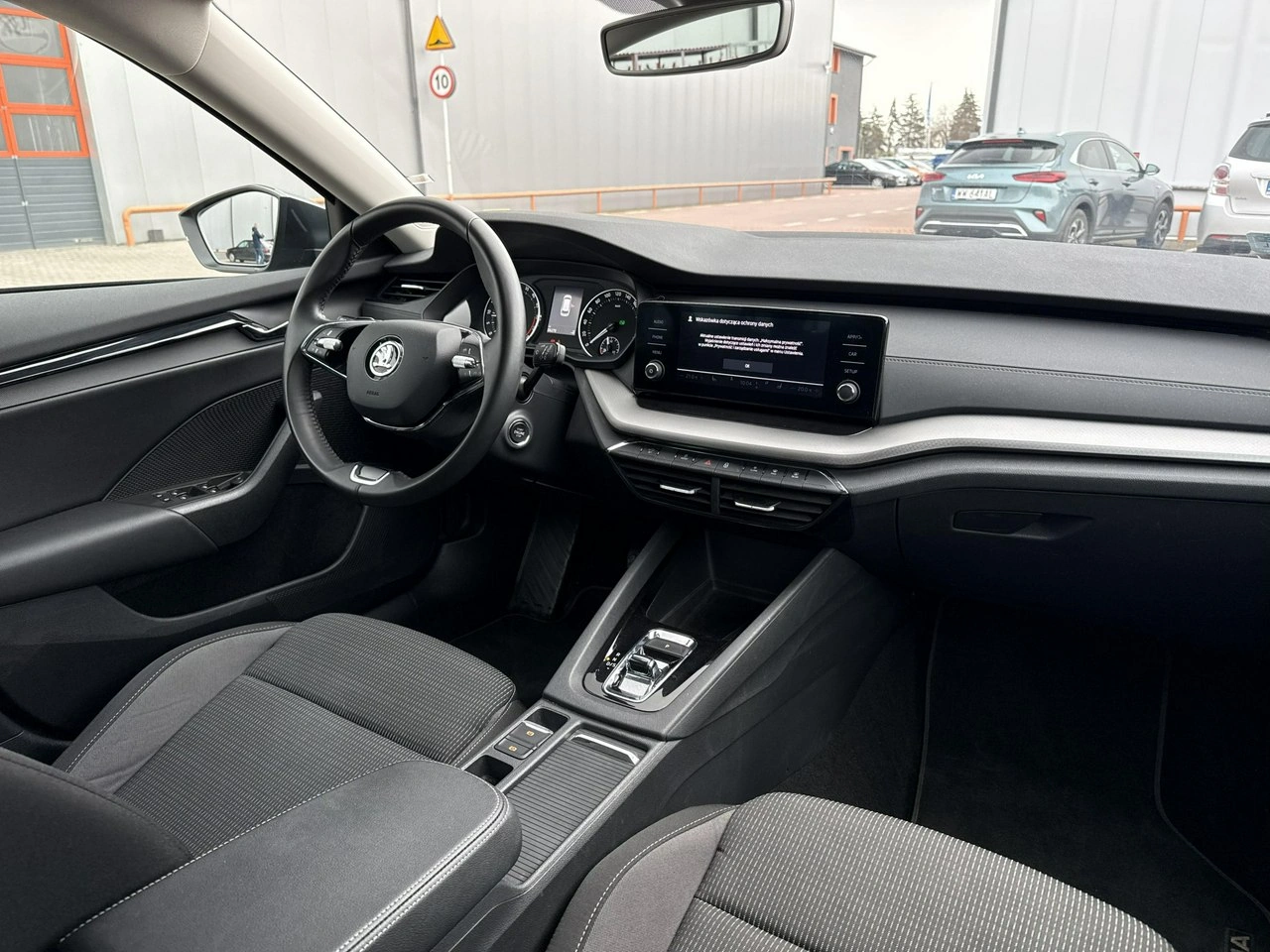 Skoda Octavia - Zdjęcie 21