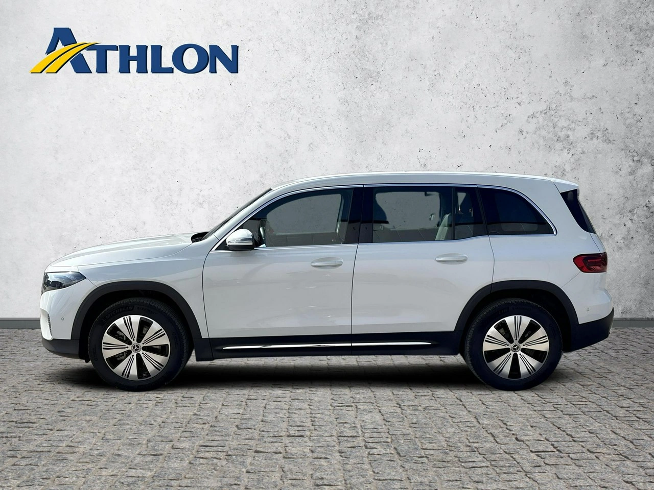 Mercedes EQB - Zdjęcie 1