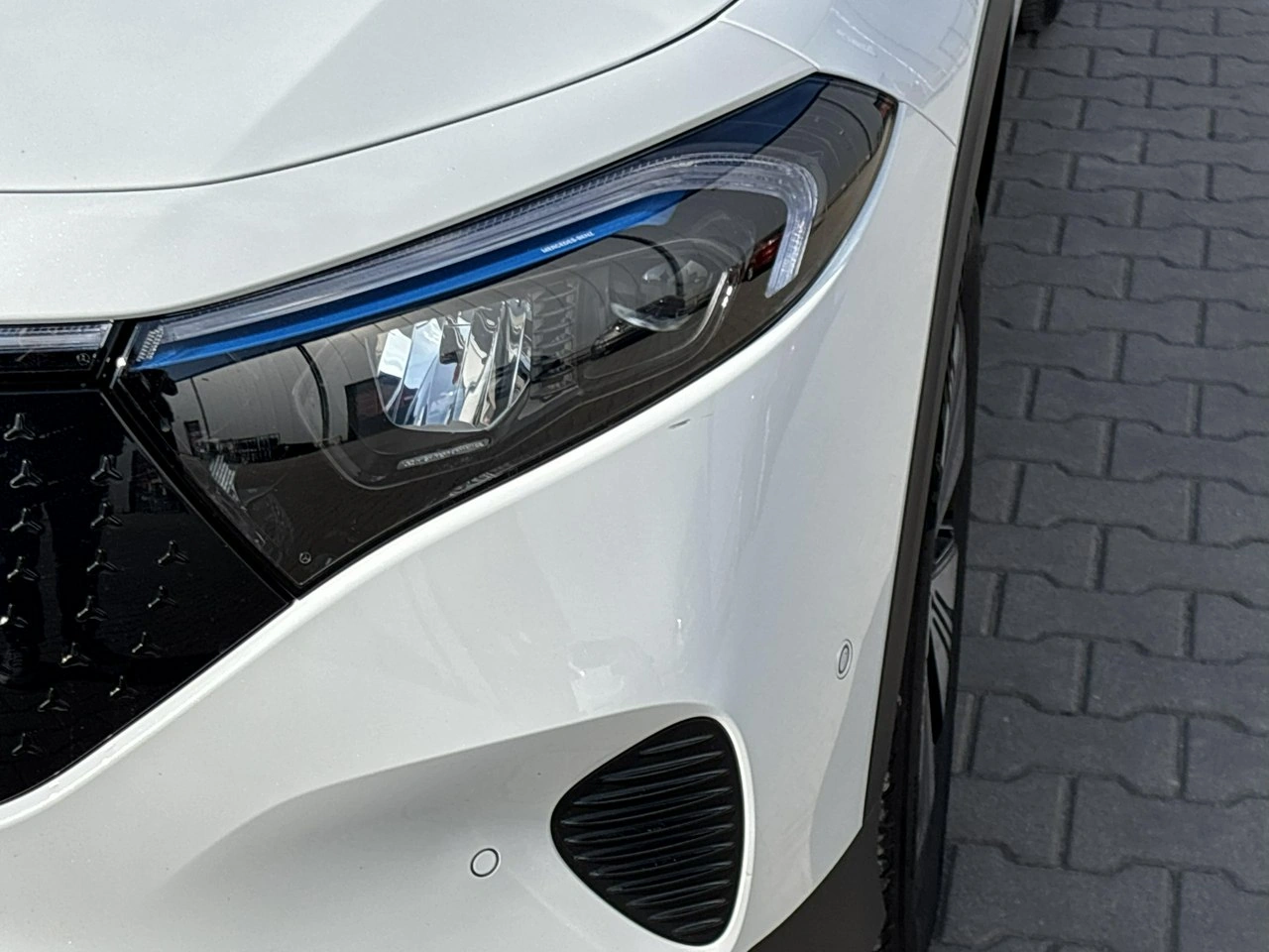 Mercedes EQB - Zdjęcie 8