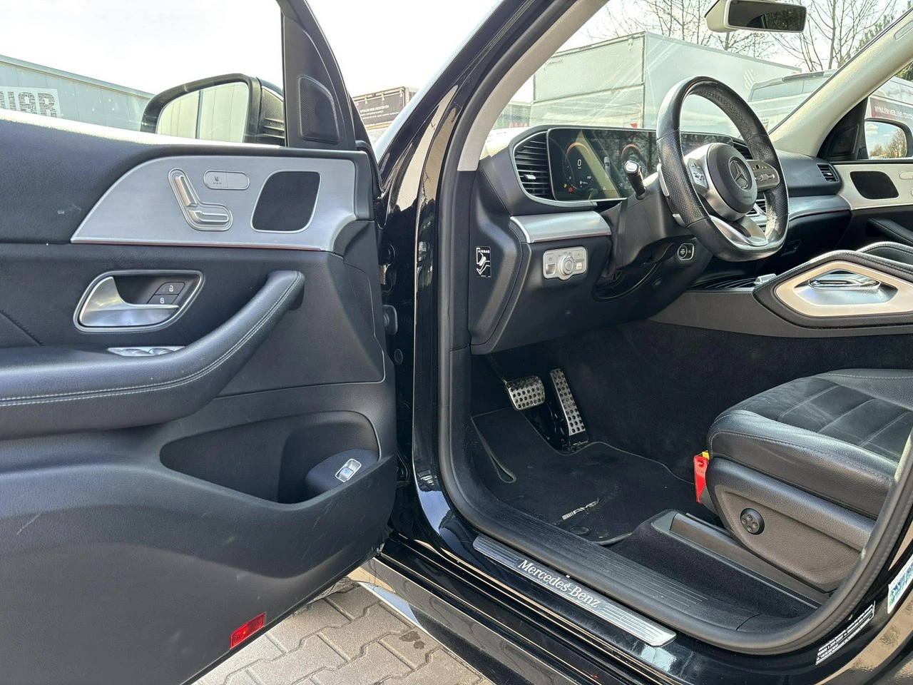 Mercedes GLE 300 - Zdjęcie 9