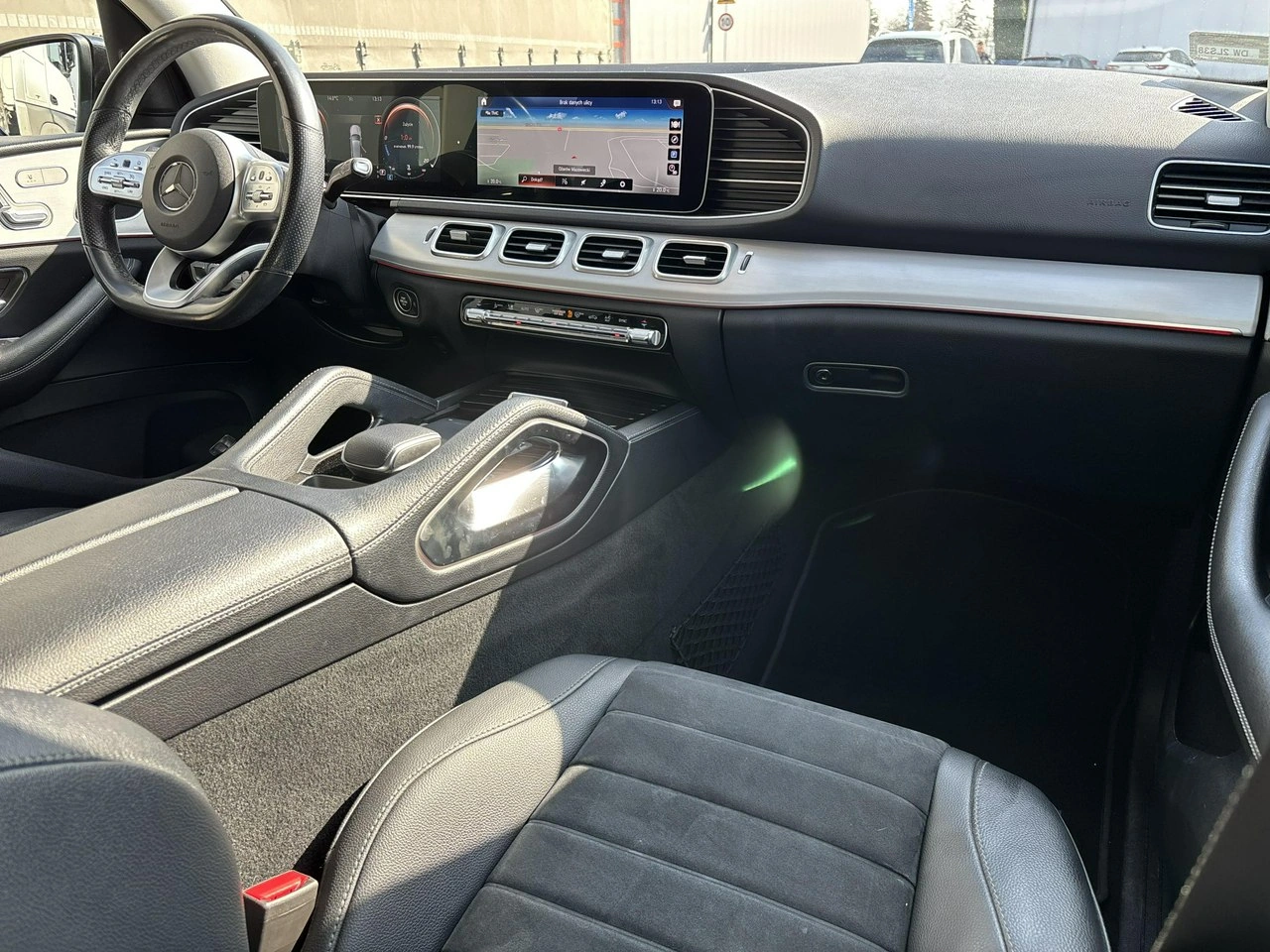 Mercedes GLE 300 - Zdjęcie 17