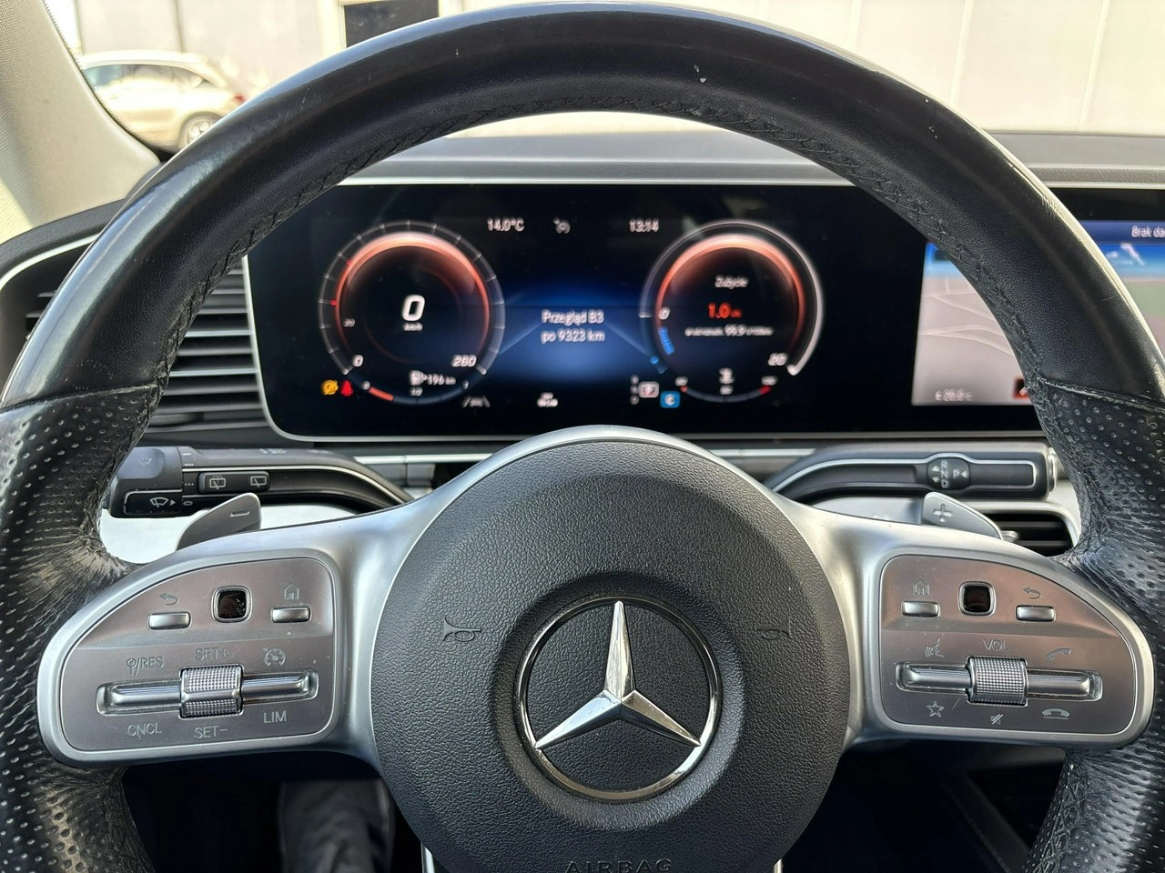 Mercedes GLE 300 - Zdjęcie 21