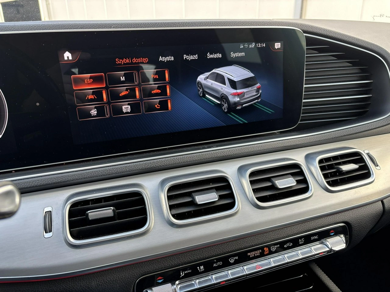 Mercedes GLE 300 - Zdjęcie 23