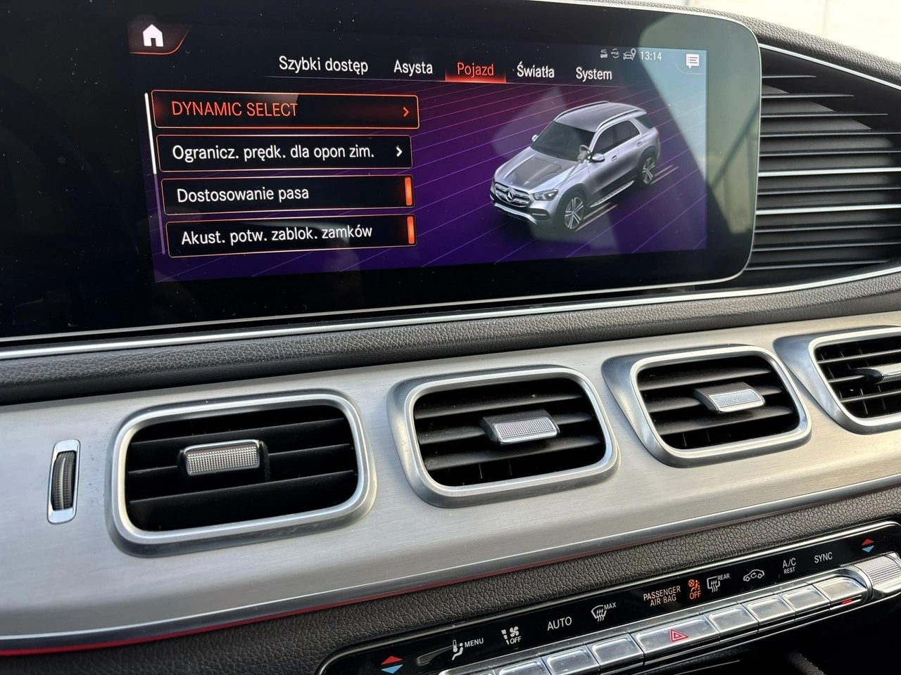 Mercedes GLE 300 - Zdjęcie 25