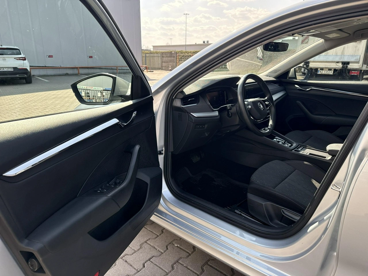 Skoda Octavia - Zdjęcie 9