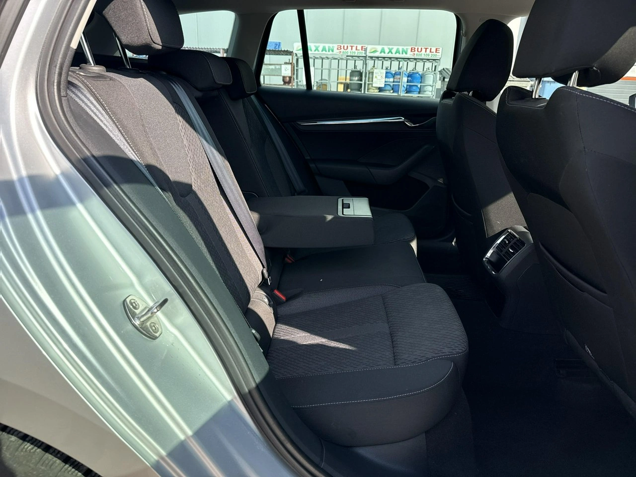 Skoda Octavia - Zdjęcie 17