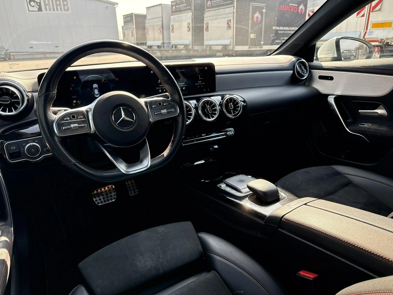 Mercedes CLA 200 - Zdjęcie 12