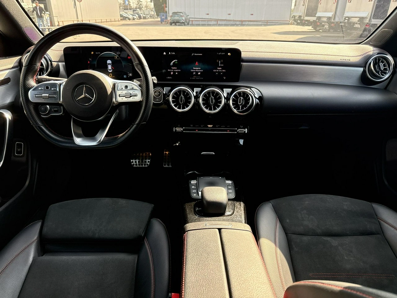 Mercedes CLA 200 - Zdjęcie 21