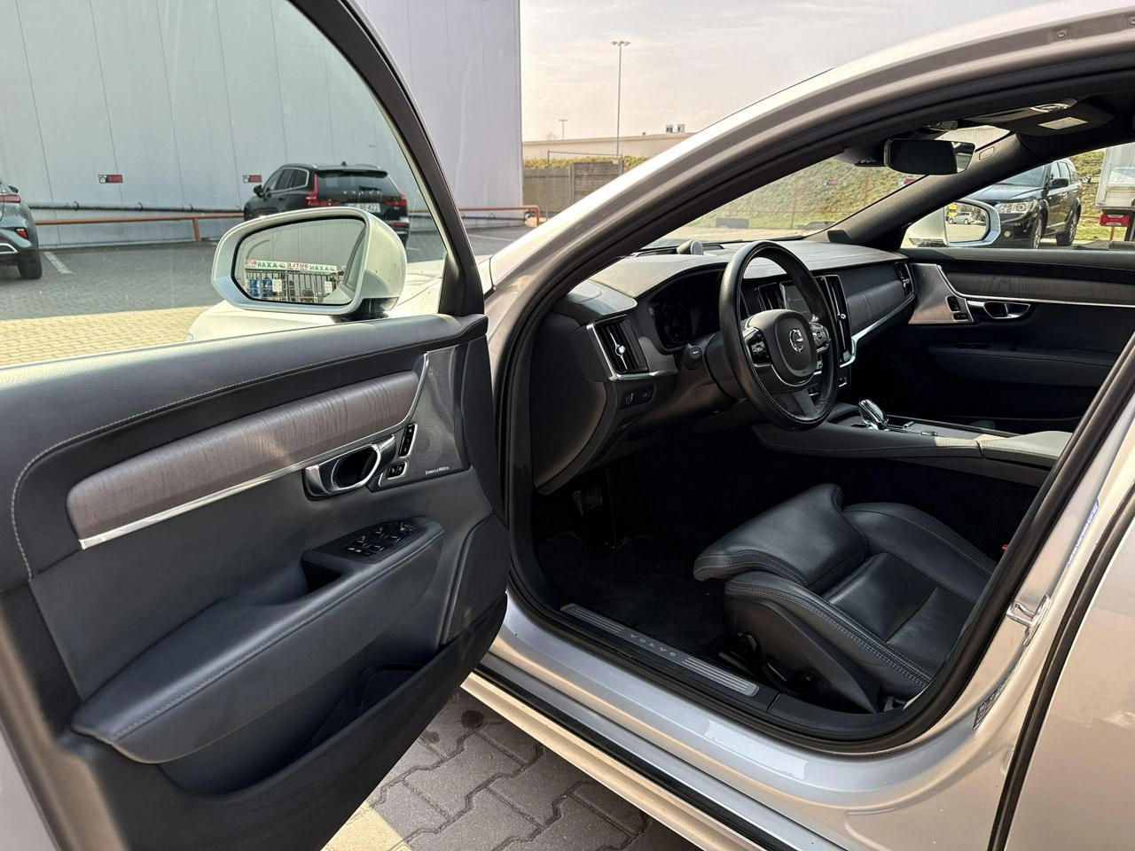 Volvo S90 - Zdjęcie 9