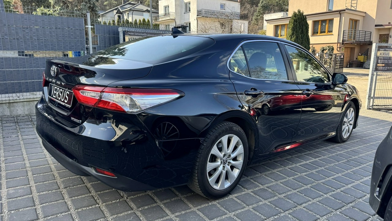 Toyota Camry - Zdjęcie 3