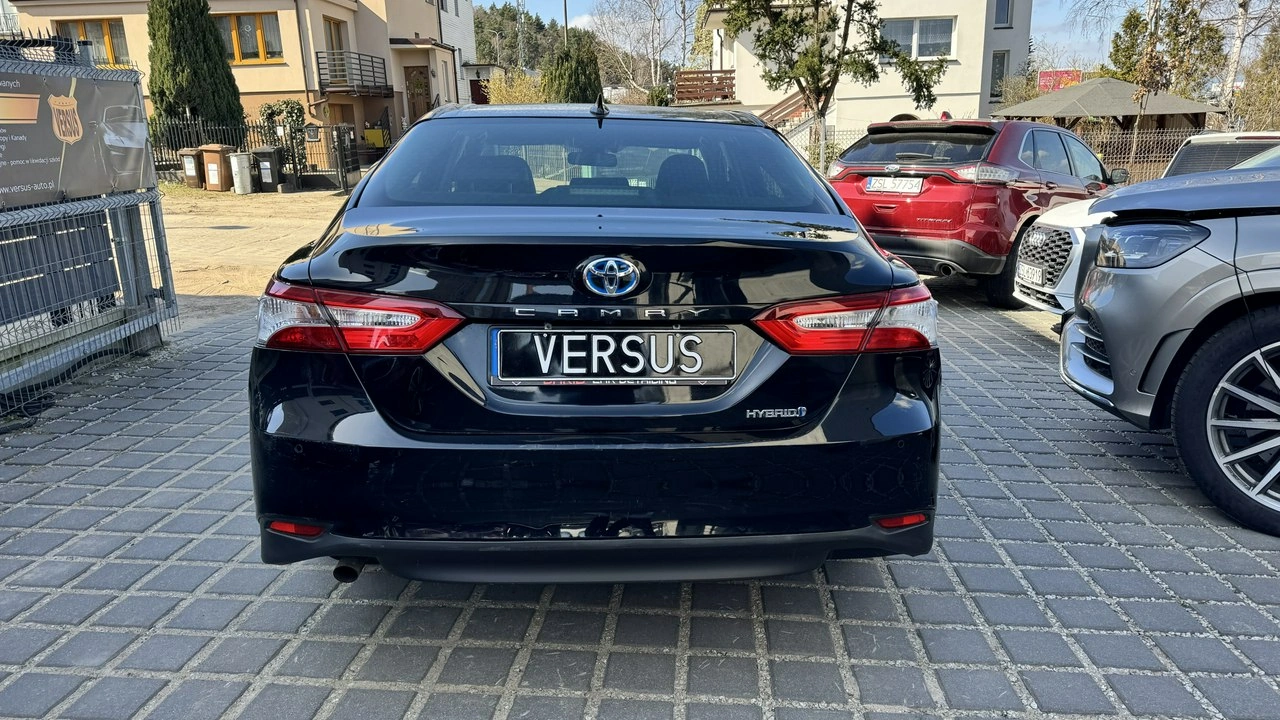 Toyota Camry - Zdjęcie 4