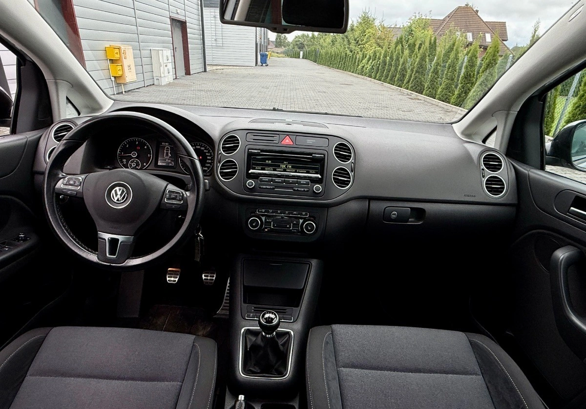 Volkswagen Golf Plus - Zdjęcie 18